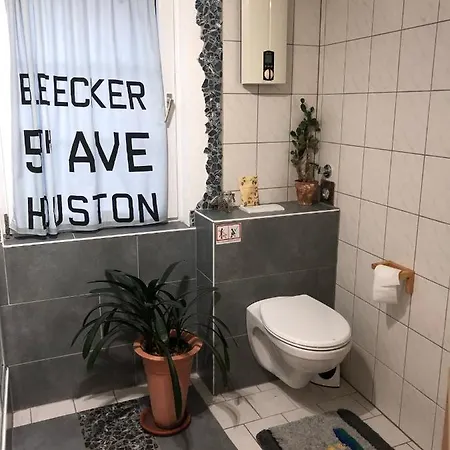 Ferienwohnung Und Aparment Am Steinbrunnen