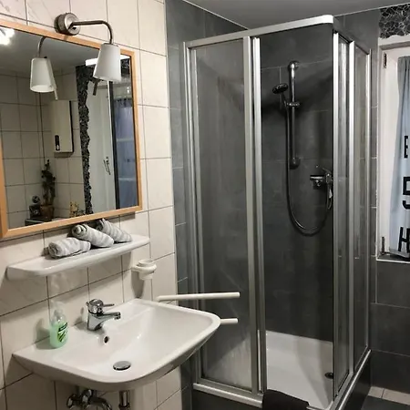 Ferienwohnung Und Aparment Am Steinbrunnen شقة برونبيبيرغ